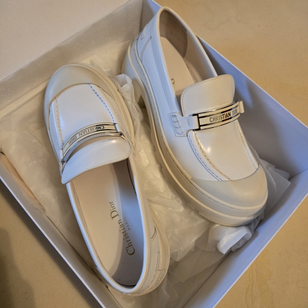 Dior Women's Cream Loafers